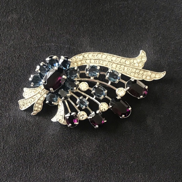 Vintage Eisenberg Ice Brooch - Picture 6 of 12